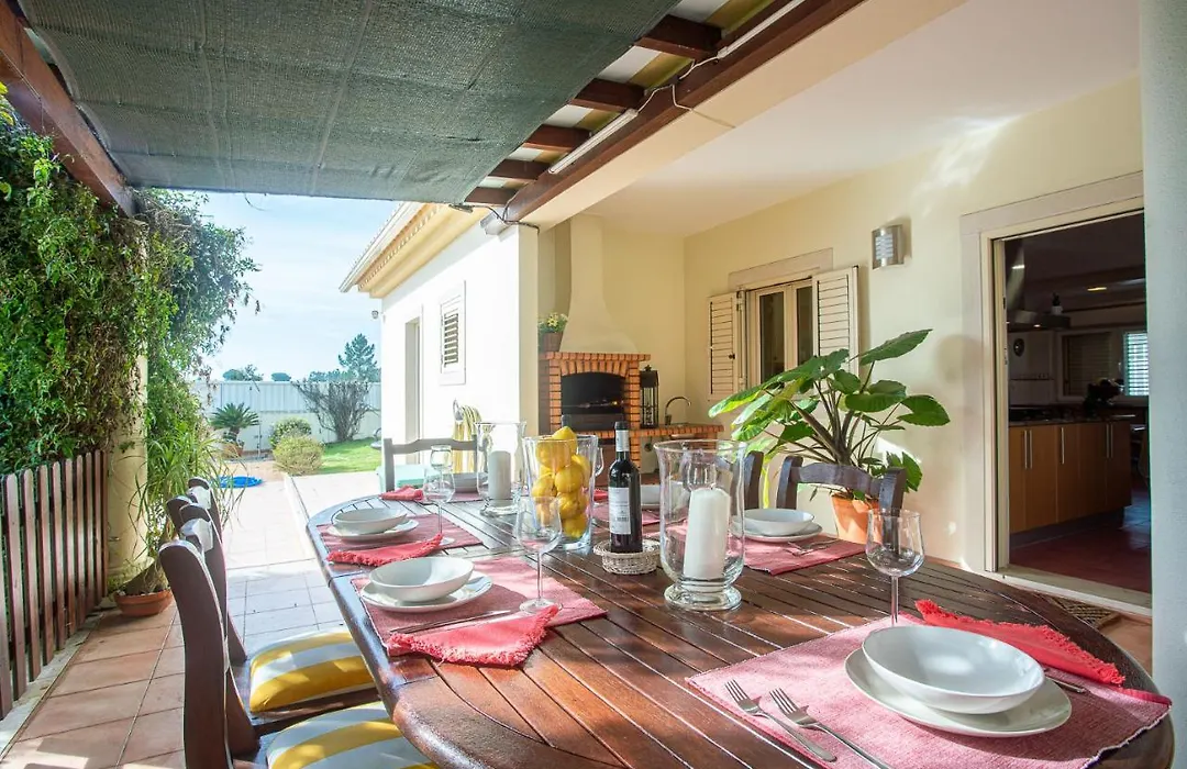 Villa Alegre-1