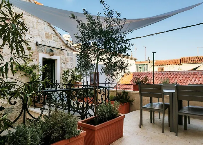 Divota Apartment Hotel Split