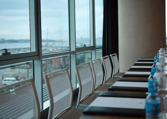 Doubletree By Hilton Istanbul - Moda
