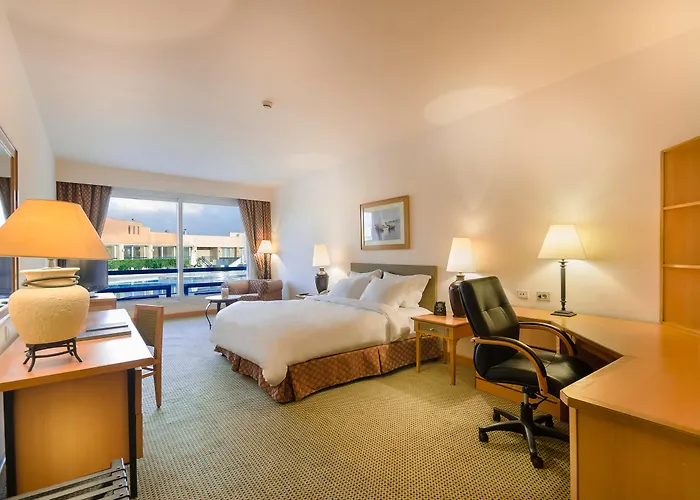 Hilton Alexandria Green Plaza