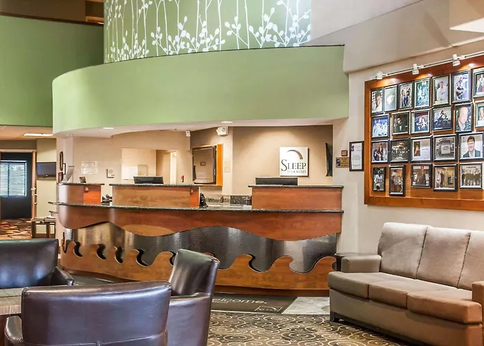 Sleep Inn & Suites Conference Center And Water Park Minot