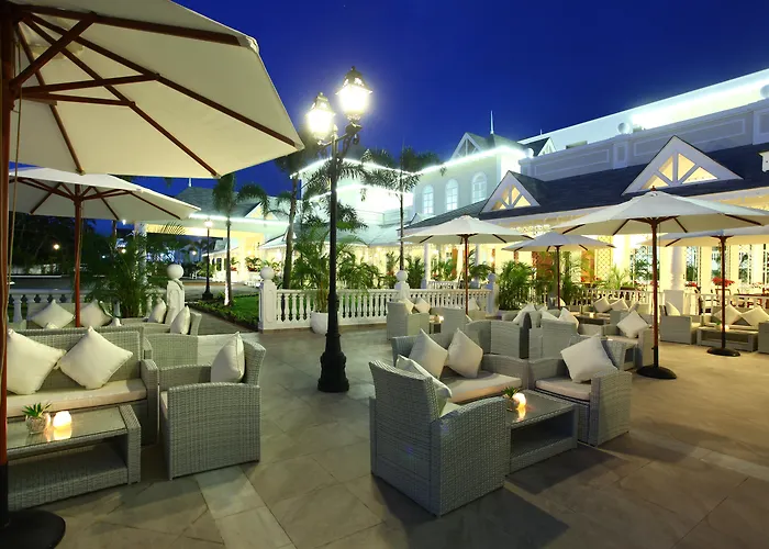 Boutique Hotels in Runaway Bay