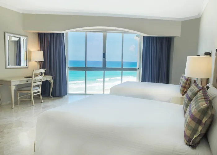 Sandos Cancun All Inclusive - Adults Only