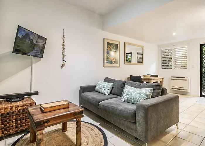 Julians Apartments Byron Bay