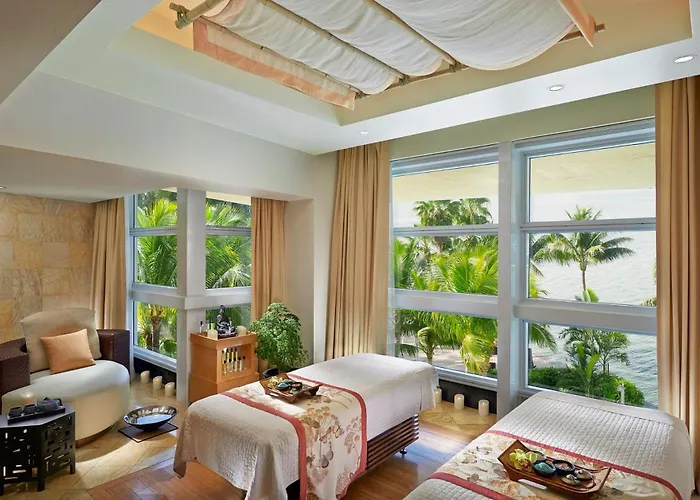 Mandarin Oriental, Miami Hotel