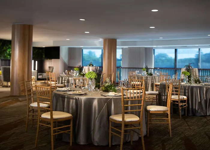 Renaissance Raleigh North Hills Hotel