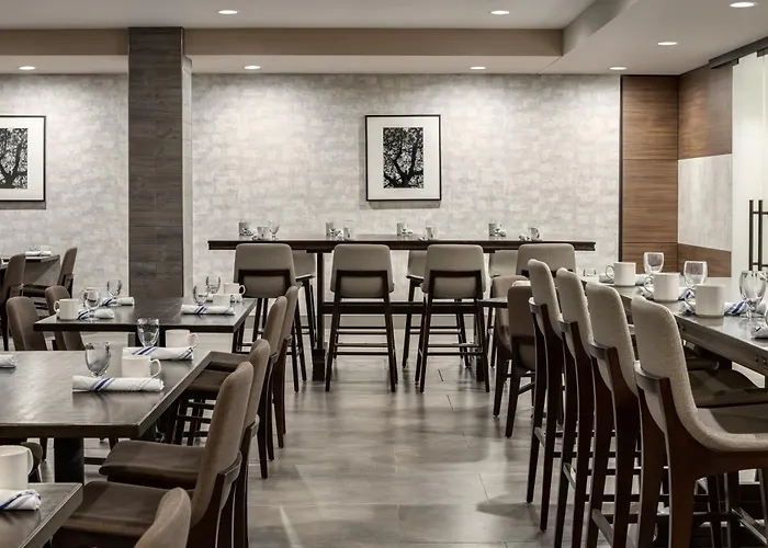 Doubletree By Hilton Bloomington Minneapolis South