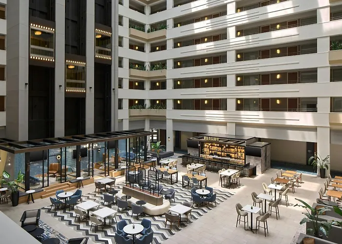 Sheraton Suites Chicago O'Hare Rosemont