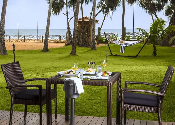 Royal Palms Beach Hotel Kalutara