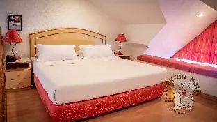 Clarkton Hotel Apartment Angeles