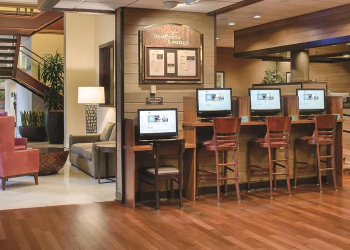 Doubletree By Hilton Seattle Airport Hotel SeaTac
