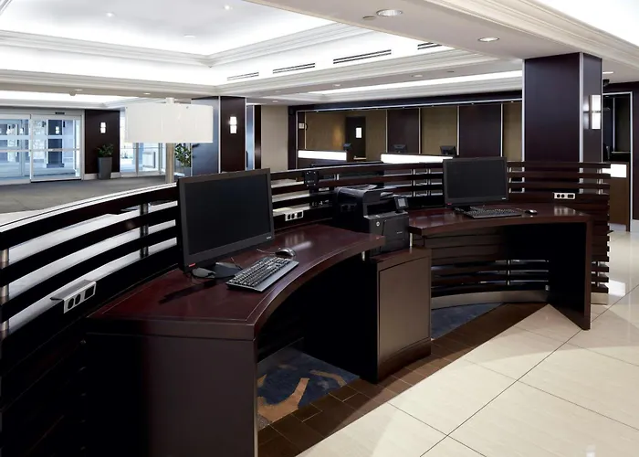 Sheraton Montreal Airport Hotel Dorval