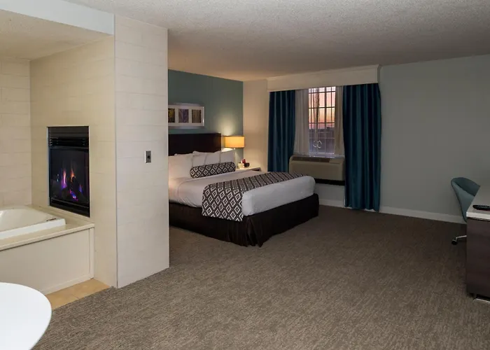 Crowne Plaza Hotel And Suites Pittsburgh South By Ihg Mt. Lebanon