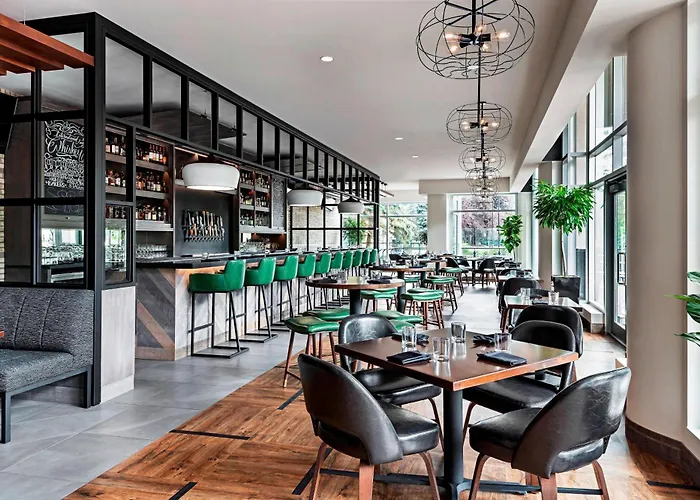 Sheraton Suites Calgary Eau Claire