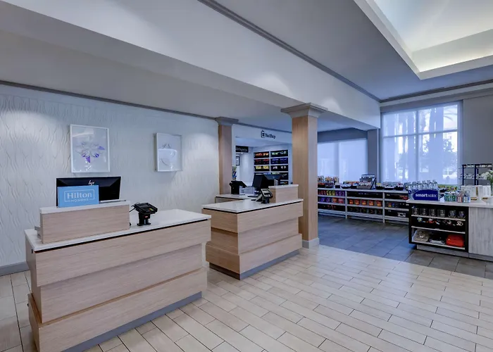 Hilton Garden Inn Anaheim/Garden Grove