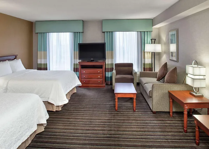 Hampton Inn & Suites By Hilton Toronto Airport Mississauga