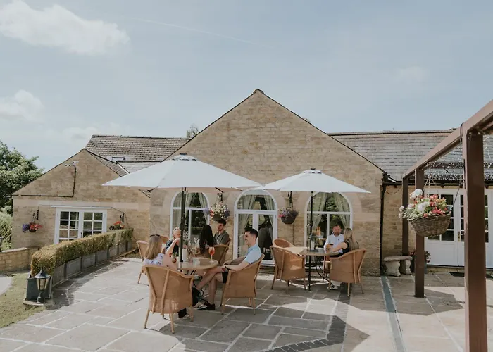 Number Four At Stow Hotel
