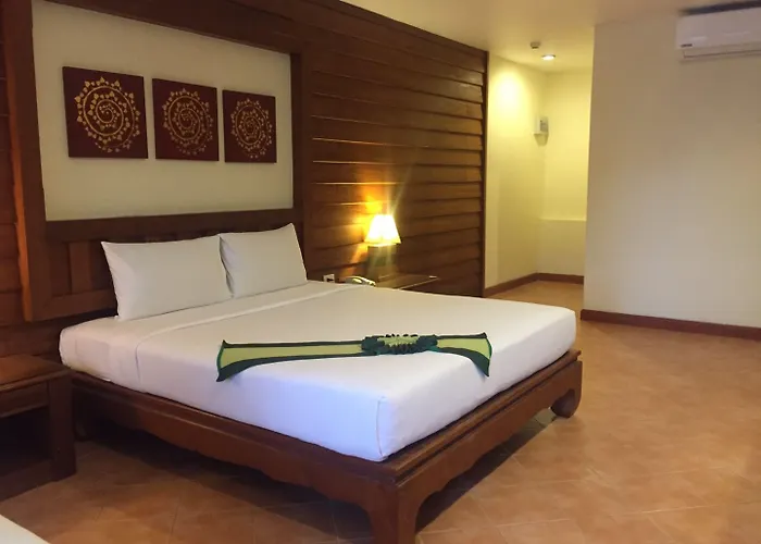 Bel Aire Patong Hotel