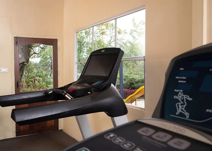 Fortune Resort Sullivan Court, Ooty - Member Itc Hotels' Group