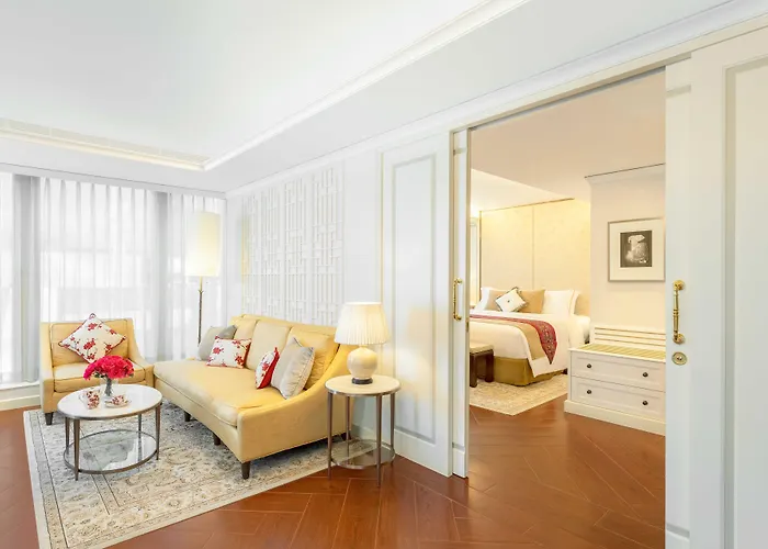 The Pottinger Hong Kong Hotel