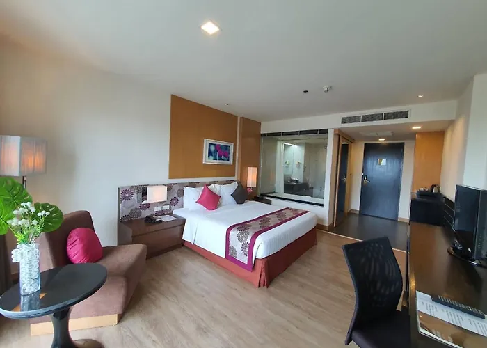 Amaranth Suvarnabhumi Hotel - Free Suvarnabhumi Airport Shuttle Bangkok