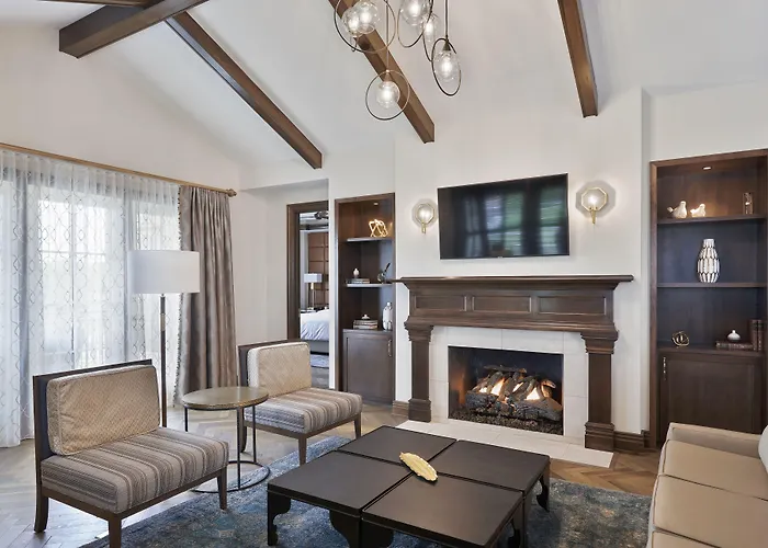 The Inn At Meadowbrook Overland Park