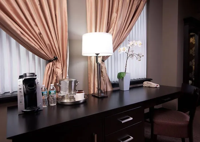 The Giacomo, An Ascend Collection Hotel Niagara Falls