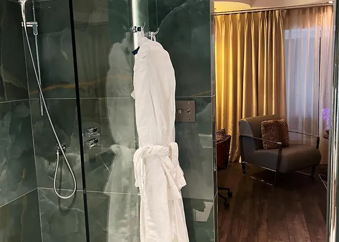 Hotel Kutuma Montreal