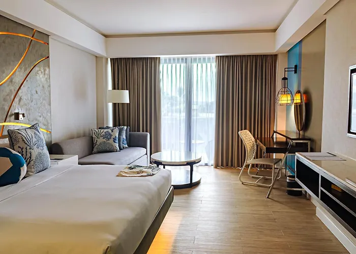 The Lind Boracay Hotel Balabag 