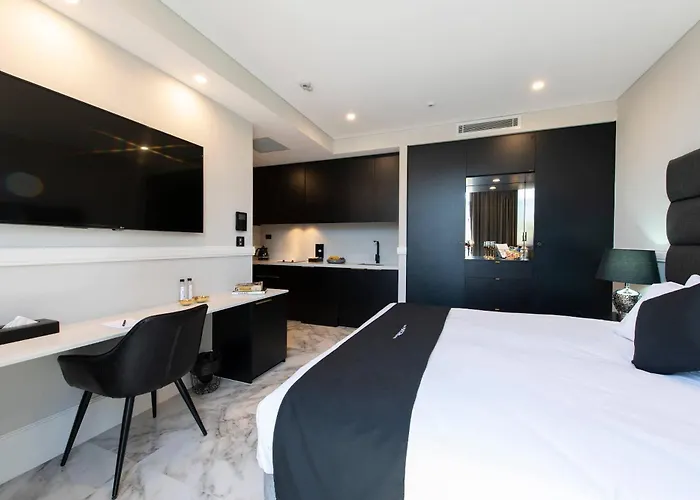 Gladius Hotels & Suites Parramatta, An Ascend Hotel Collection