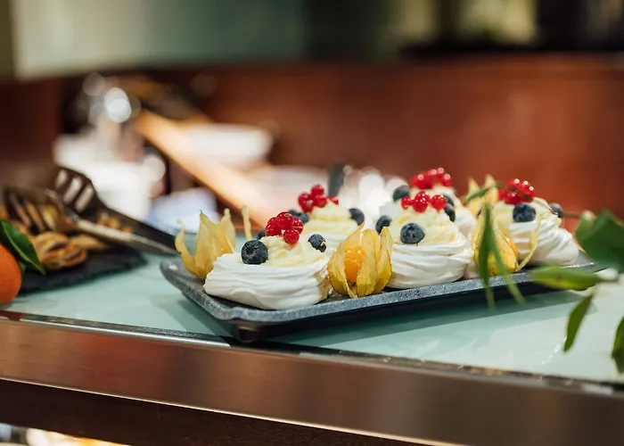 Peakture Hotel Bucharest