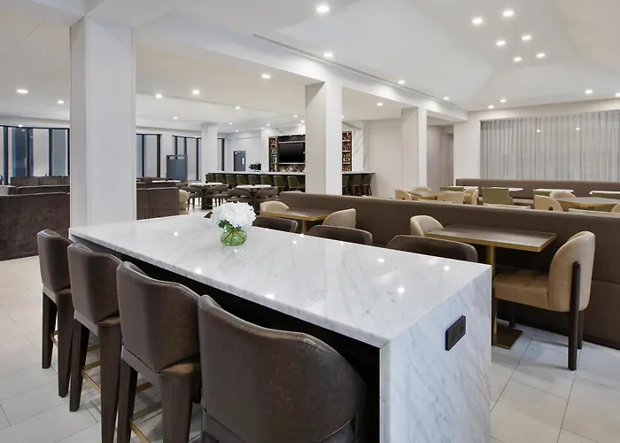 Doubletree By Hilton Hotel Detroit Novi