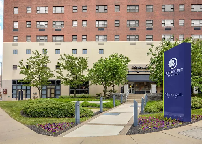 Doubletree By Hilton Hotel & Suites Pittsburgh Downtown