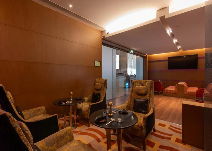 Holiday Inn Mumbai International Airport By Ihg