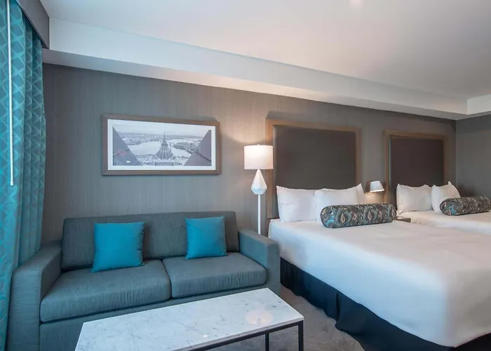 Sandman Signature Ottawa Airport Hotel