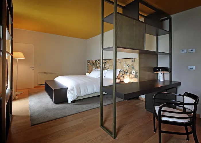 Boutique Hotels in Gardone Riviera