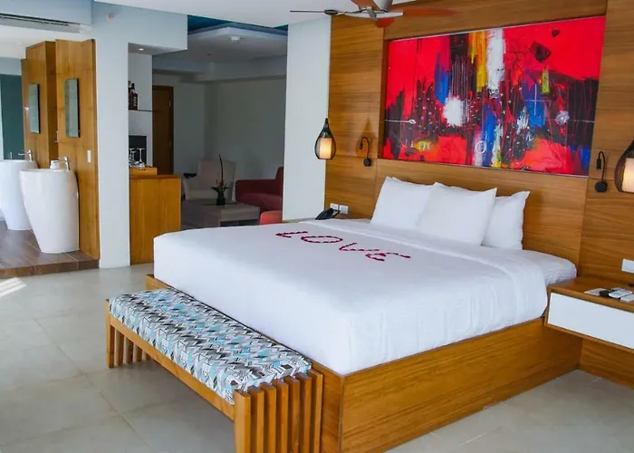 Azura Beach Resort (Adults Only) Samara